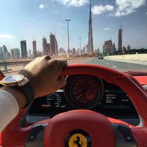 Meet your Posher, Qaher